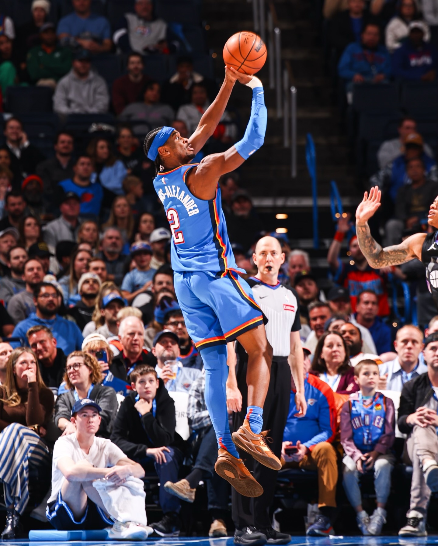 多伦多猛龙发布备战花絮，今夜豪取连胜，NBA季后赛任务艰巨，团队化学反应显著的简单介绍